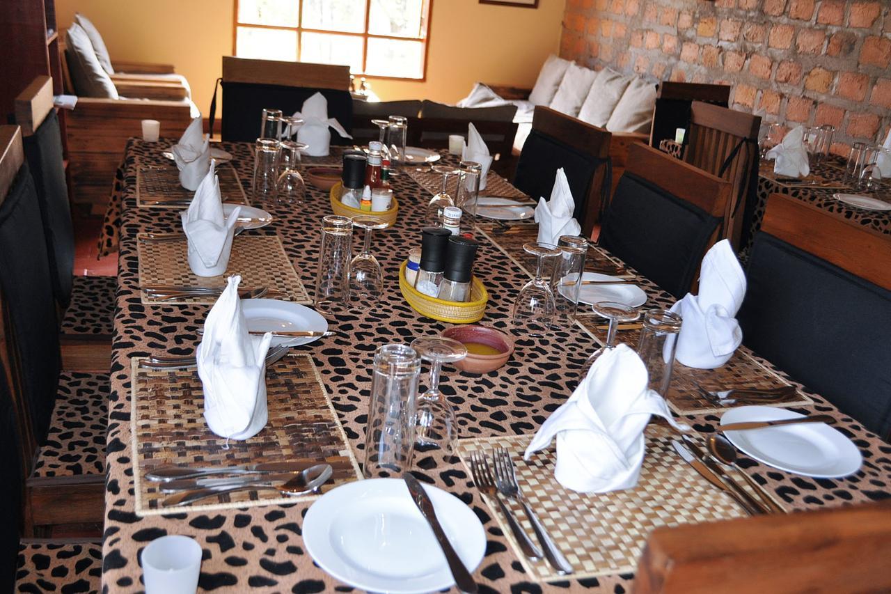 Lake Mulehe Gorilla Lodge Kisoro Esterno foto