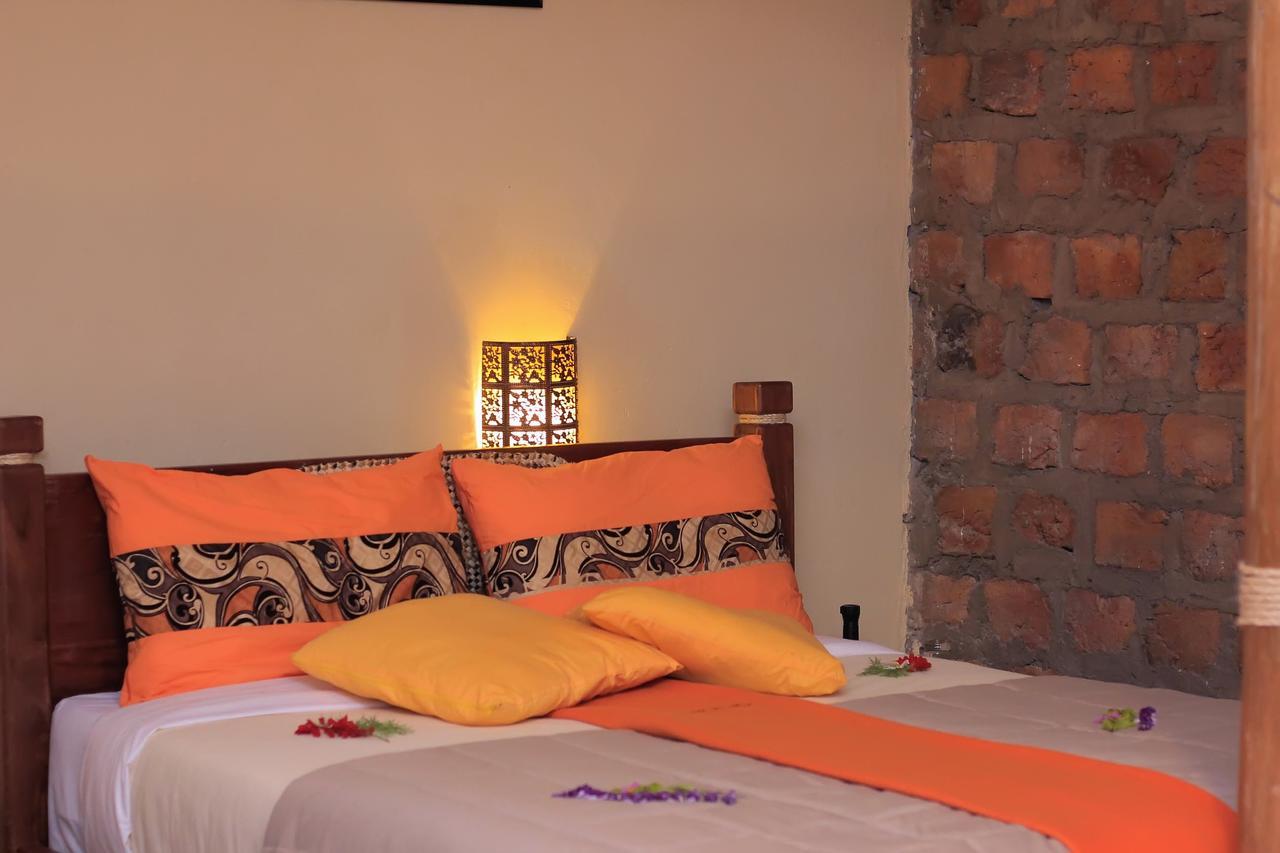 Lake Mulehe Gorilla Lodge Kisoro Esterno foto